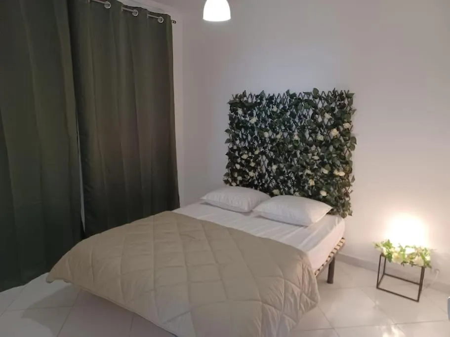 Apartment Spacieux Appartement Residence Securisee, Garage Marseille